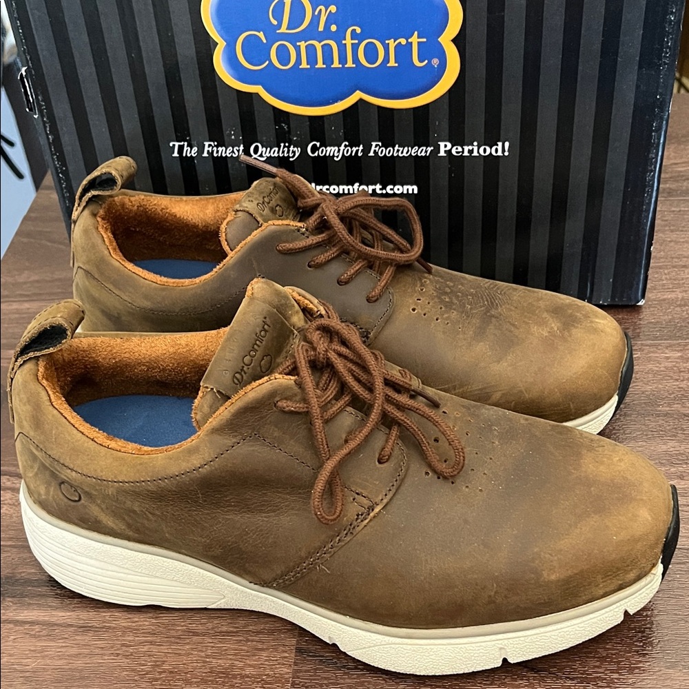 Dr. Comfort Men's Tan Leather Derbys